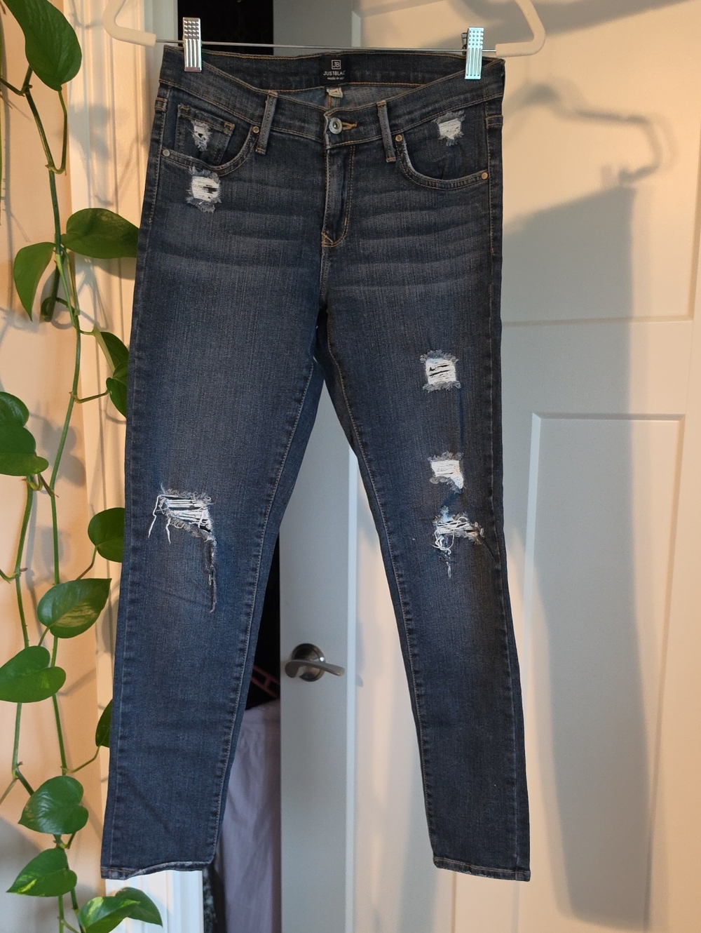 Just Black Distressed Skinny Jeans - Dark Blue Wash